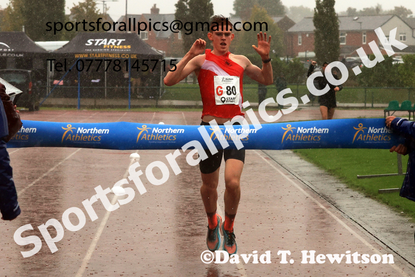 Senior Mens 6 Stage 2025 Northern Athletics Autumn Road Relays, Leigh, Lancashire. Photo: David T. Hewitson/Sports for All Pics